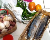 Foto langkah ke 1 dari resep Pindang Salem Lombok Ijo.