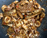Foto langkah ke 5 dari resep Sambal Balado Ikan Jambal dan Cumi Asin.