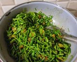 सेंगरी आलू की सब्जी रेसिपी चरण 2 फोटो