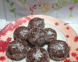 Foto del paso 2 de la receta: Alfajores de chocolate con Galletas María Relleno con dulce de leche!