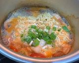 Foto langkah ke 3 dari resep Soto Mie Udang.