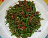 Foto langkah ke 4 dari resep Buncis tumis kornet #BantuMantenBaru 💏💖💍.