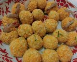 Foto langkah ke 2 dari resep Bola-bola Tahu Udang.