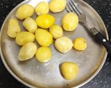 A picture of step 2 of 🔥🥵Lasaniya Batata / Phataka Aloo Kathiawad Special Spicy🔥 🥵 Garlicky Subji.
