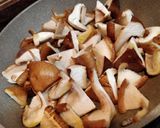 Foto del paso 2 de la receta Setas shiitake a la gallega
