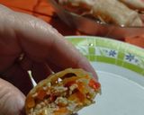 Foto del paso 6 de la receta: Arrolladitos primavera (o casi) rellenos de pollo