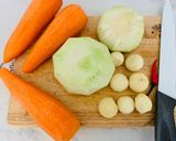 Hình bước làm 1 của món Dưa góp su hào đem Tết về nhà!