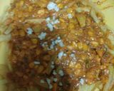 A picture of step 3 of French fries pizza.