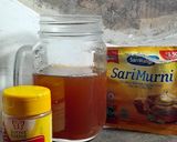 Foto langkah ke 4 dari resep Cinnamon Black Tea with Rosella Simple Syrup.