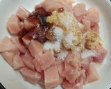 Foto langkah ke 1 dari resep Thai Chicken Nangrong.