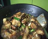 Foto langkah ke 4 dari resep Ayam goreng kecap.