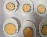 Foto del paso 1 de la receta: Huevos Cocidos con Bechamel de 4 Quesos sin gluten