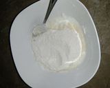 A picture of step 2 of Yogurt pakora.