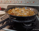 Foto del paso 3 de la receta: Arroz meloso con setas, magra y espárragos trigueros. (paella)