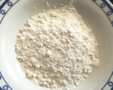 Foto del paso 3 de la receta: Merluza Rebozada con alubias al ajillo