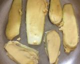 Foto del paso 5 de la receta: Láminas de berenjena y zuquinis con harina de garbanzos