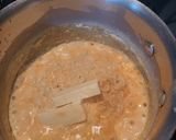 A picture of step 4 of Samyang Chicken Cheese Noodle (Less Spicy Carbonara).