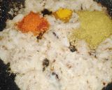 A picture of step 2 of Patiyala Chicken.