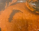 A picture of step 2 of Salmon Red curry.