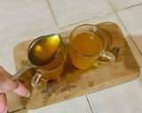 Foto langkah ke 7 dari resep Teh Madu Lemon Hangat.