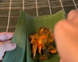 Foto langkah ke 6 dari resep Pepes Pindang Daun Singkong.