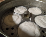 A picture of step 2 of Idli with sambhar and chutney.