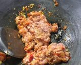 Foto langkah ke 2 dari resep Chicken thai basil.