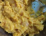 A picture of step 1 of Chapati side dish Kadalaimav.
