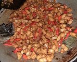 Foto langkah ke 4 dari resep Orek Tempe Cabe Merah.
