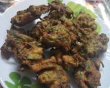 पालक के पकौड़े (palak ke pakode recipe in Hindi) रेसिपी चरण 4 फोटो