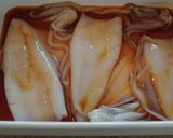 A picture of step 1 of Grilled squid in Japanese taste.