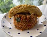 รูปขั้นตอนการทำที่ 4 ของ ข้าวผัดต้มยำเห็ดฟางไข่โอมุ😅🍄🫚🌶️