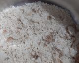 A picture of step 4 of Bread ke gulab jamun.