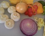 Foto langkah ke 1 dari resep Mushroom and Sweet Corn Pizza.
