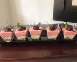 Foto del paso 6 de la receta: Cheesecake de frutos rojos en vasitos