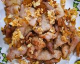 รูปขั้นตอนการทำที่ 6 ของ หมูทอดกระเทียม