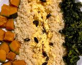 Foto del passaggio 2 della ricetta Cous cous, uova strapazzate, zucca ed erbette 🎃🍳🥬