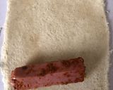 A picture of step 4 of Bread sausage rolls.