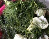 Foto langkah ke 1 dari resep Sayur Bobor Daun Adas.