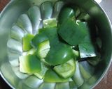 A picture of step 2 of Cabbage Manchurian.