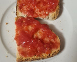 Foto del paso 4 de la receta: Tostada De queso fresco a la plancha