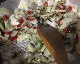 Foto del paso 2 de la receta: Tortilla de papas y hojas de brócoli 🥦 al horno