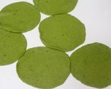 A picture of step 2 of Palak puri.