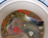 Foto langkah ke 3 dari resep Sup/pindang ikan patin bumbu iris.