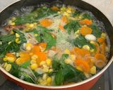 Foto langkah ke 9 dari resep Sayur Bayam Kunci Kuah Bening.