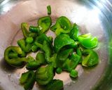 A picture of step 4 of Mix Veg Kolhapuri.