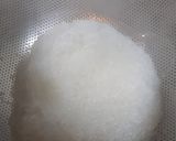 A picture of step 2 of Faloda sev.