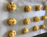 A picture of step 3 of Chewy Chocochips Cookies.