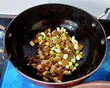 A picture of step 1 of Sheer Khurma.