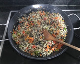 Foto del paso 5 de la receta: Arroz salvaje y basmati con verduras